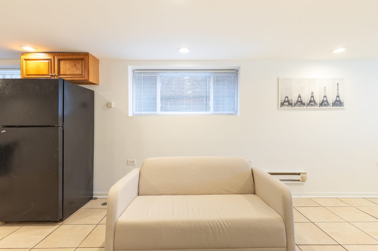 a room in Logan Square photo 5