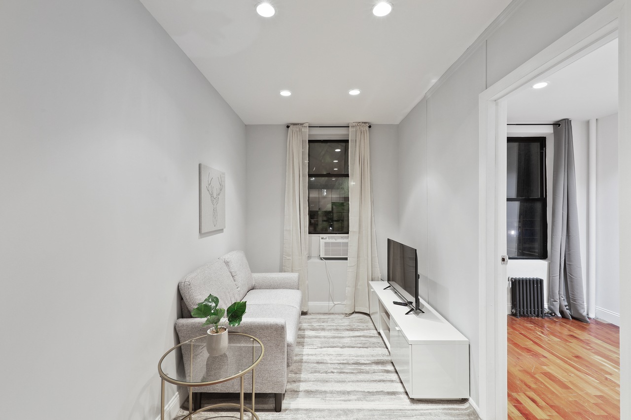 a room in Flatiron District photo 4