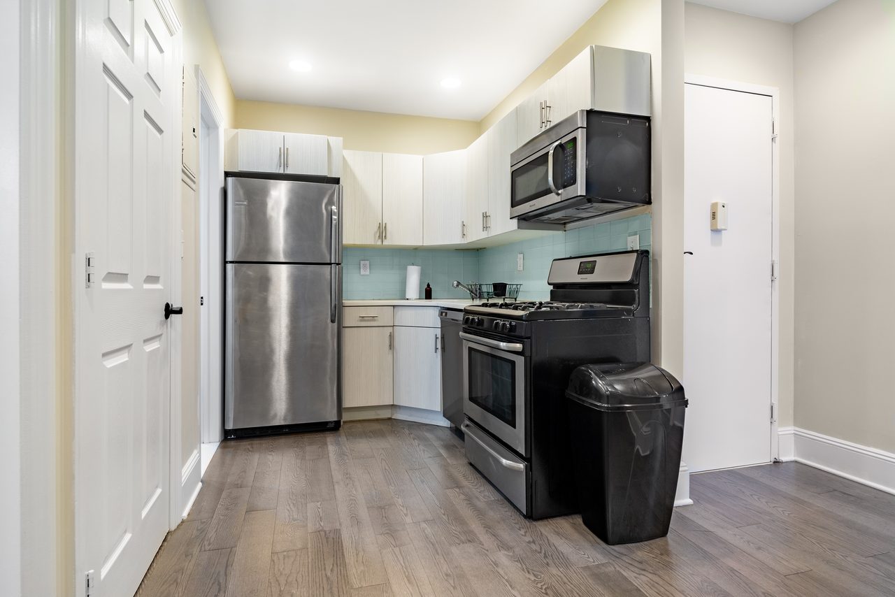 a room in Flatiron District photo 5