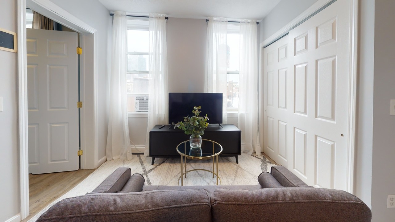 a room in North End photo 6
