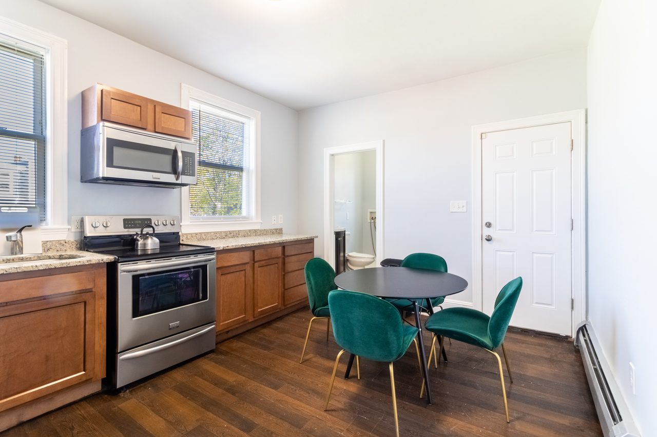 a room in Dorchester photo 8