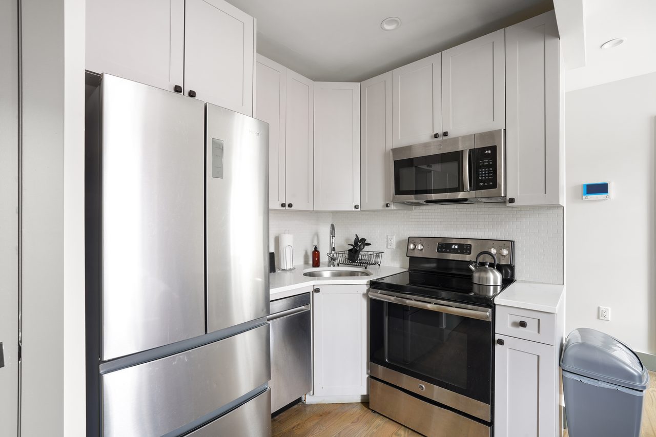 a room in East Harlem photo 8