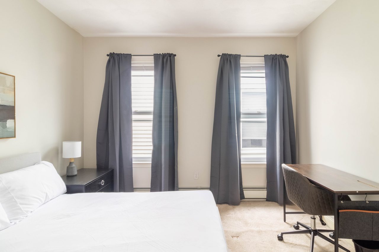 a room in Wellington-Harrington photo 2
