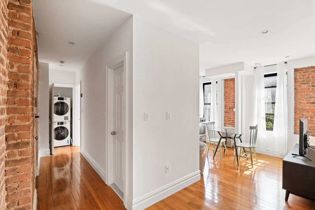 a room in East Harlem photo 8