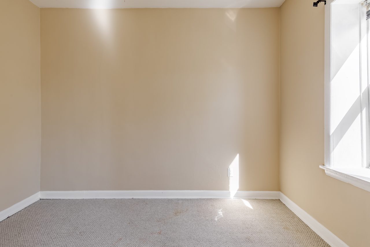 private room in West Town photo 5