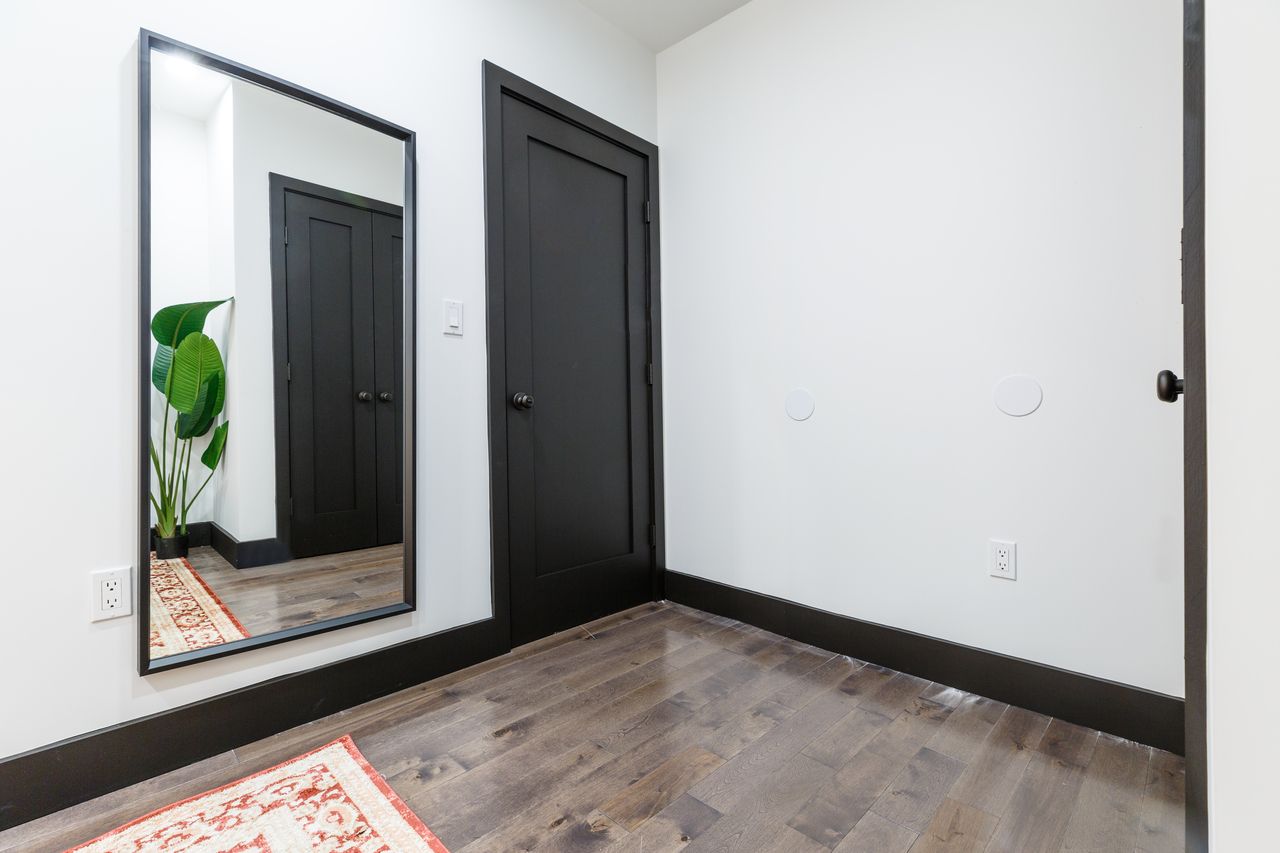 a room in Morningside Heights photo 3