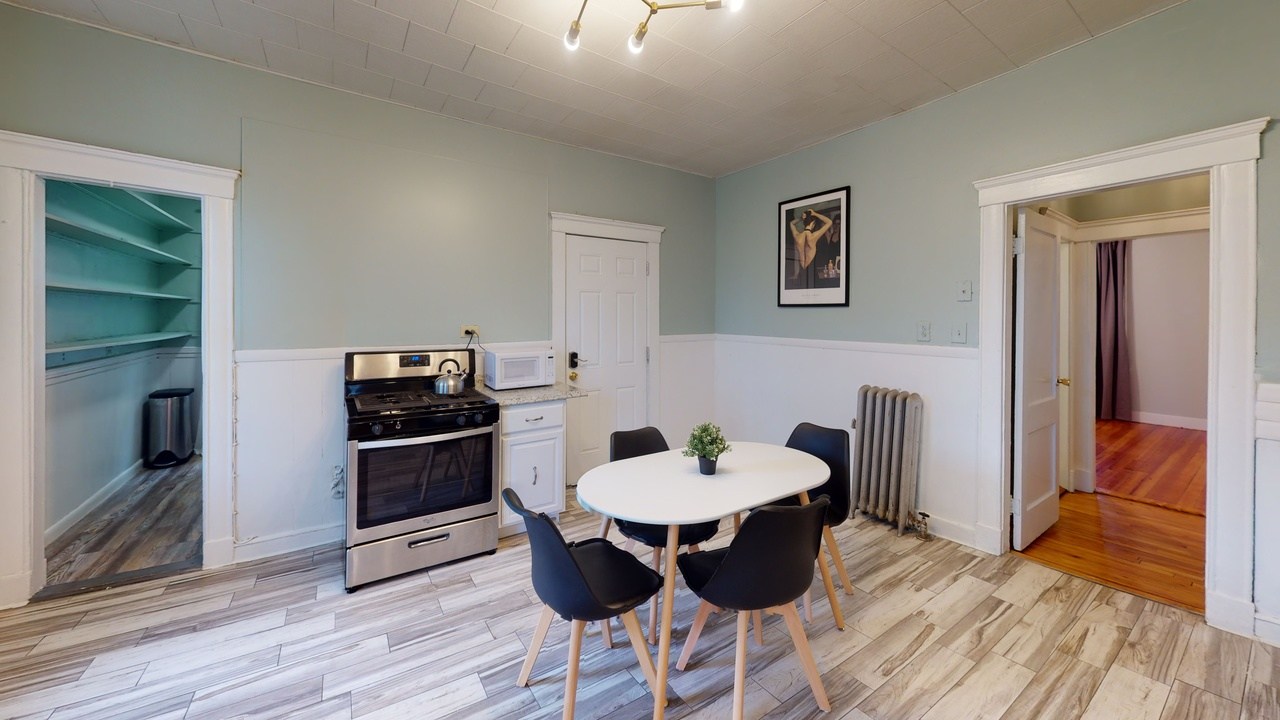 a room in Dorchester photo 7