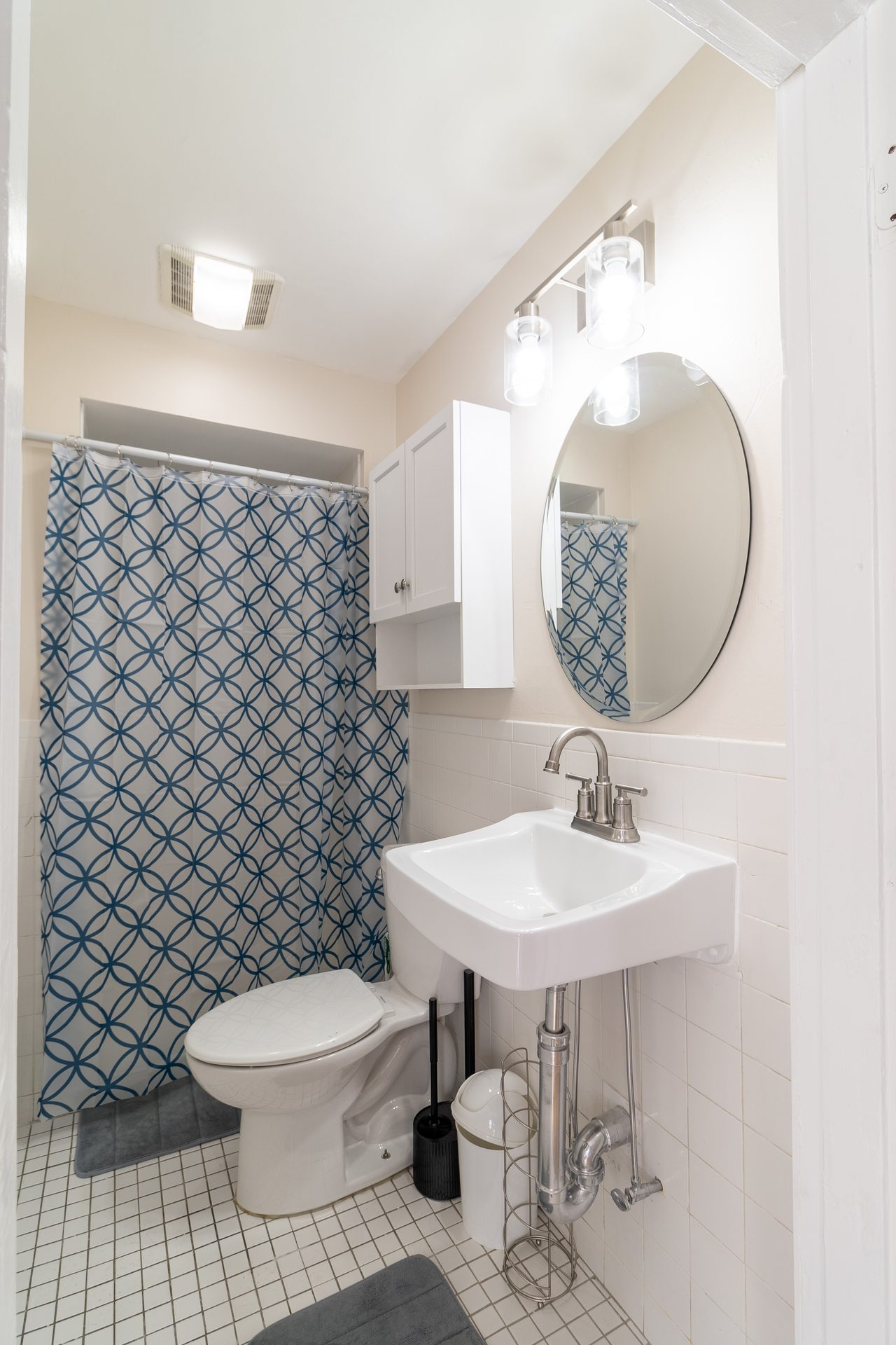 a room in Allston photo 7
