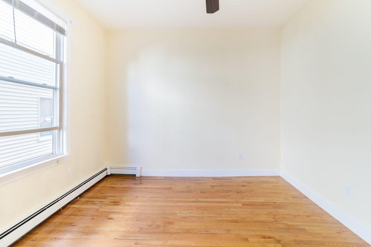 a room in Dorchester photo 3