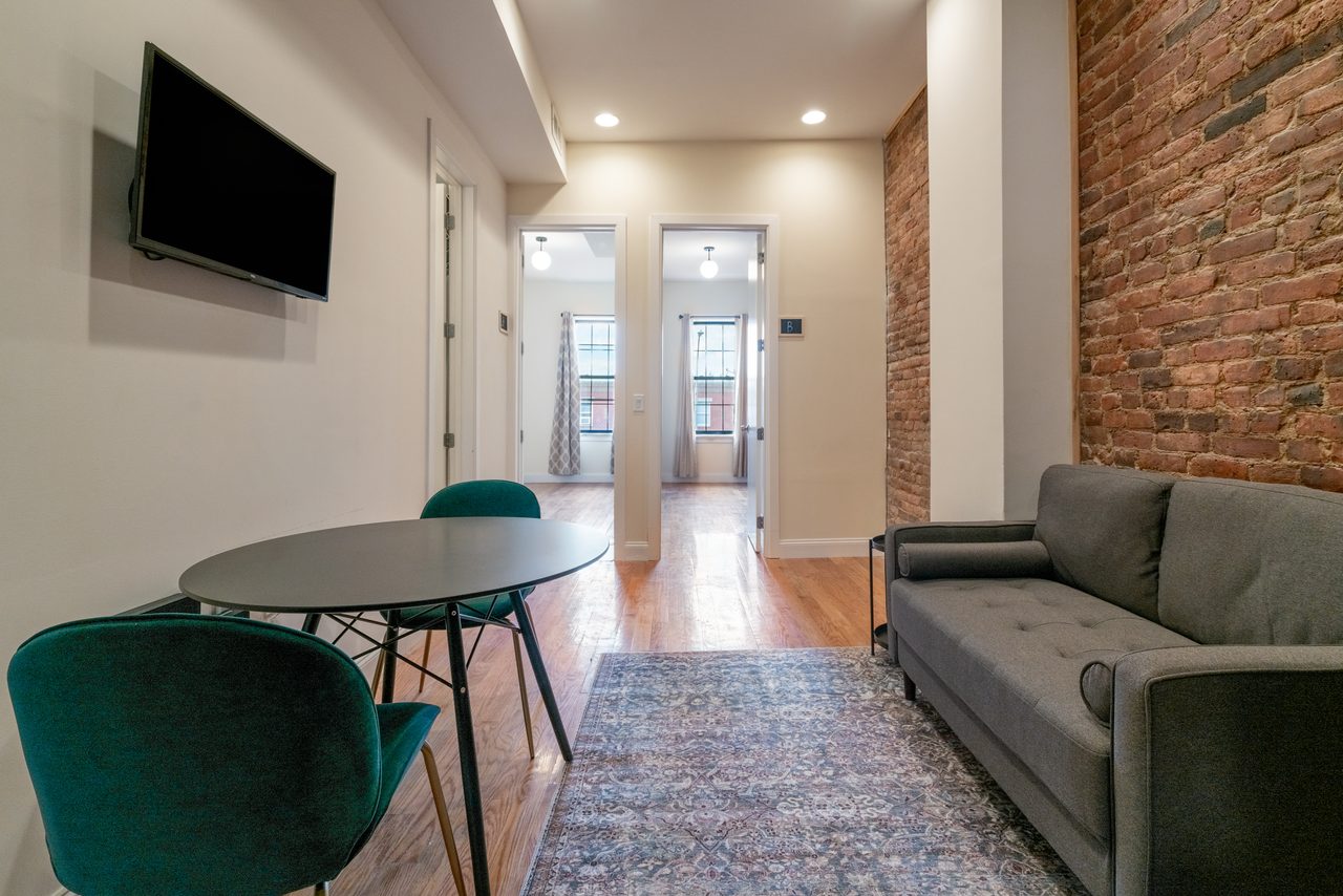a room in Bushwick photo 5