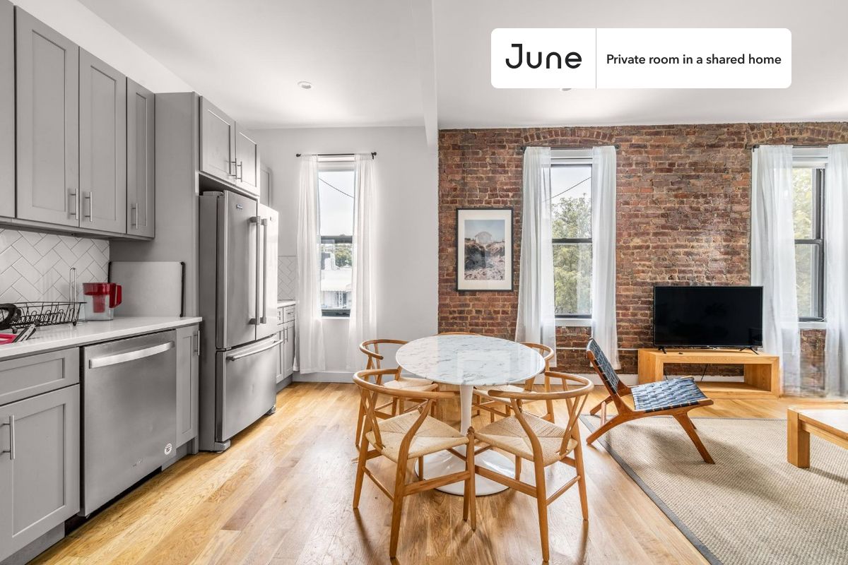 a room in Ridgewood photo 4