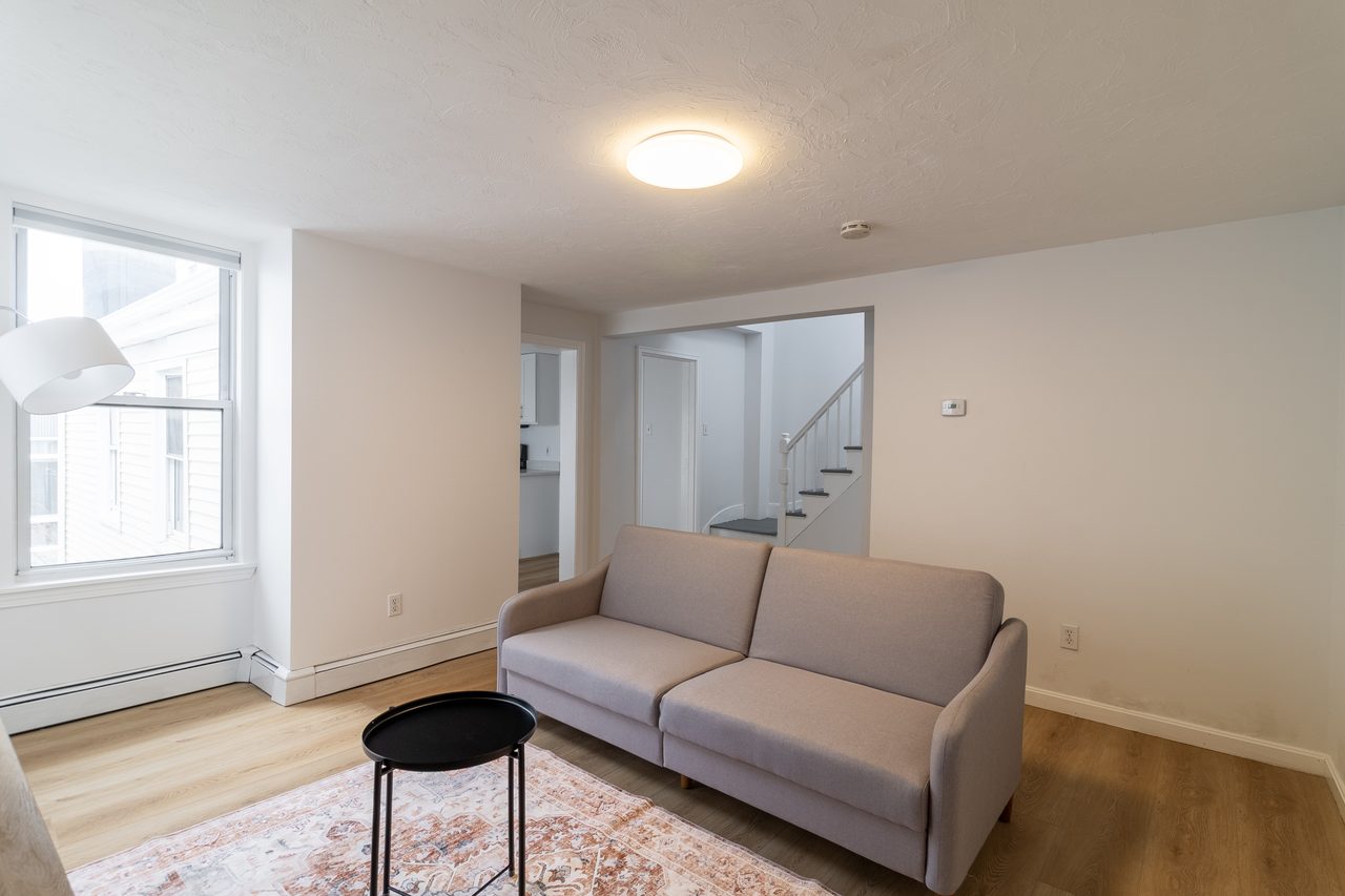 a room in East Cambridge photo 6