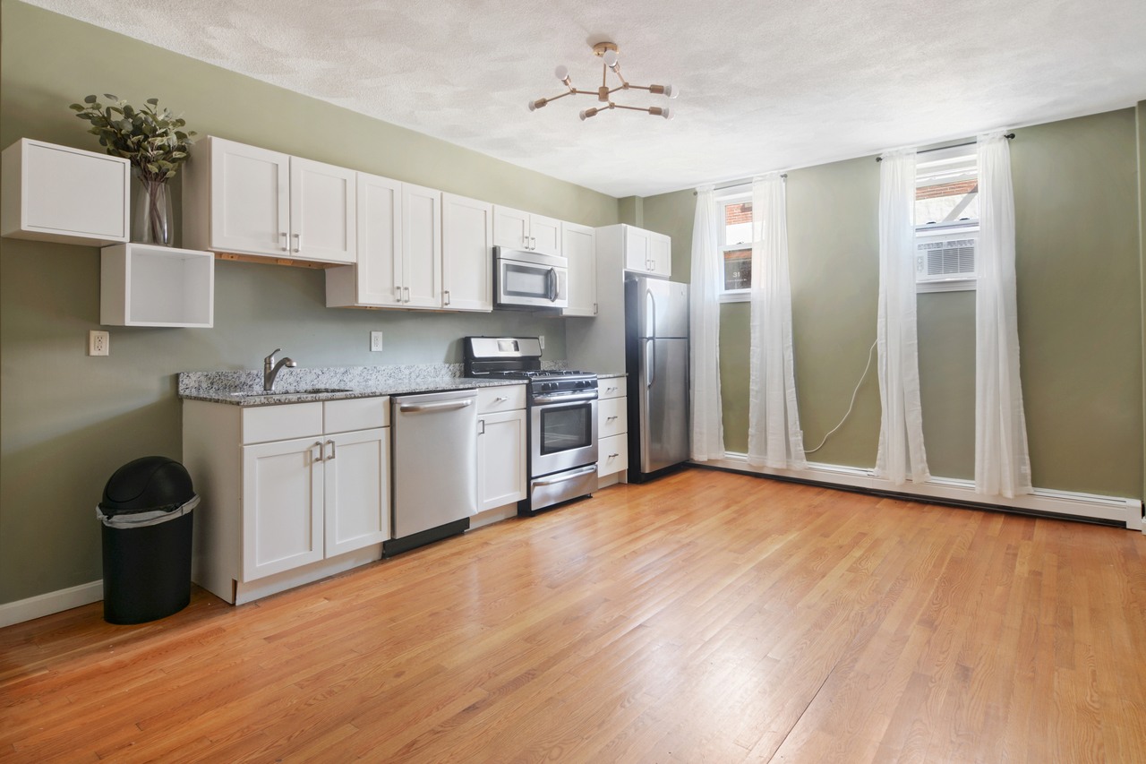a room in North End photo 2