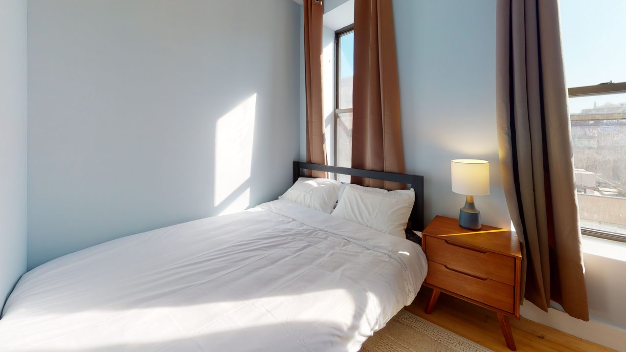 a room in Harlem photo 3