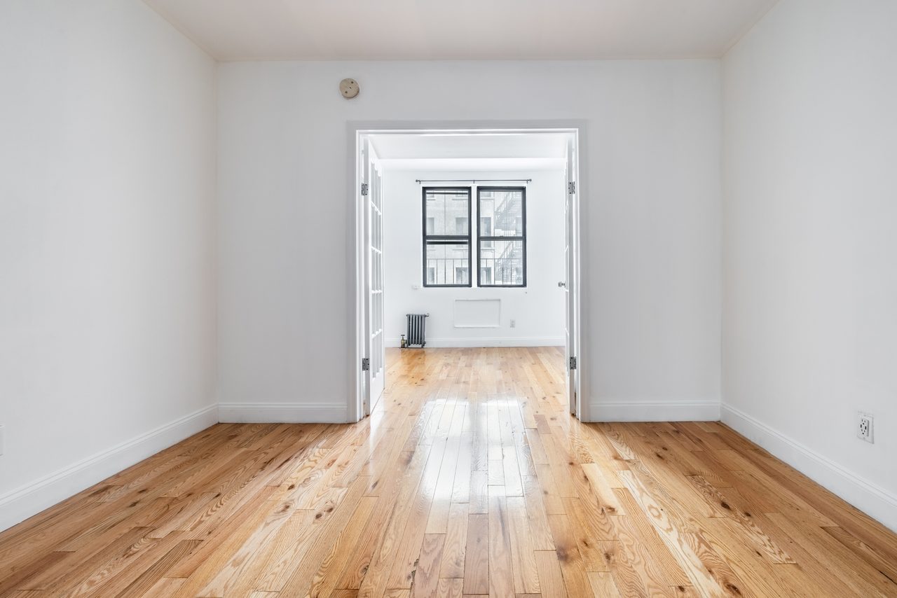 a room in East Village photo 5