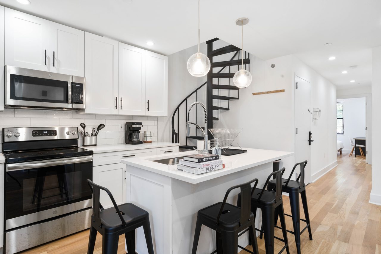 a room in Bedford-Stuyvesant photo 9