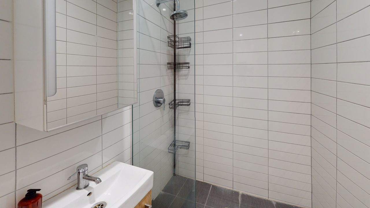 a room in Upper West Side photo 5