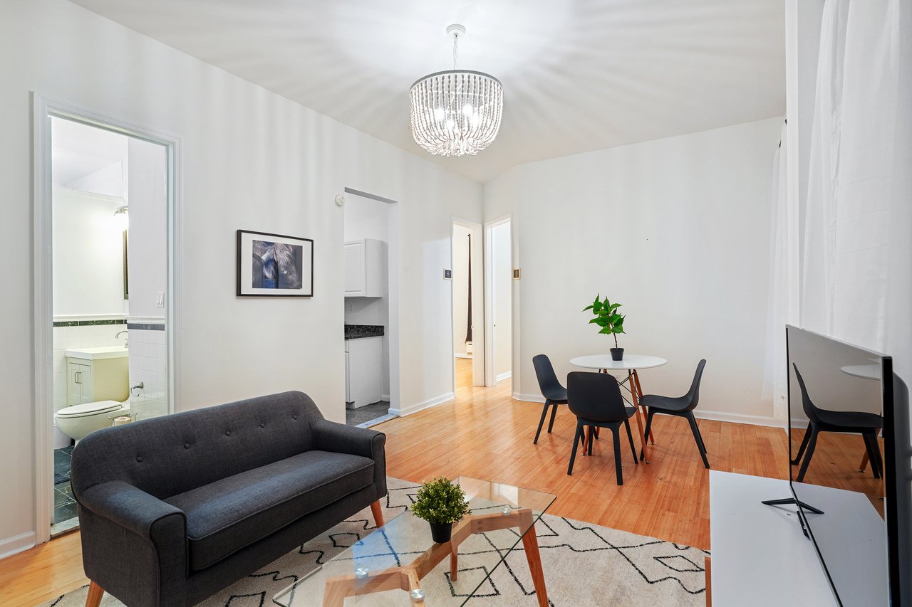a room in Harlem photo 2