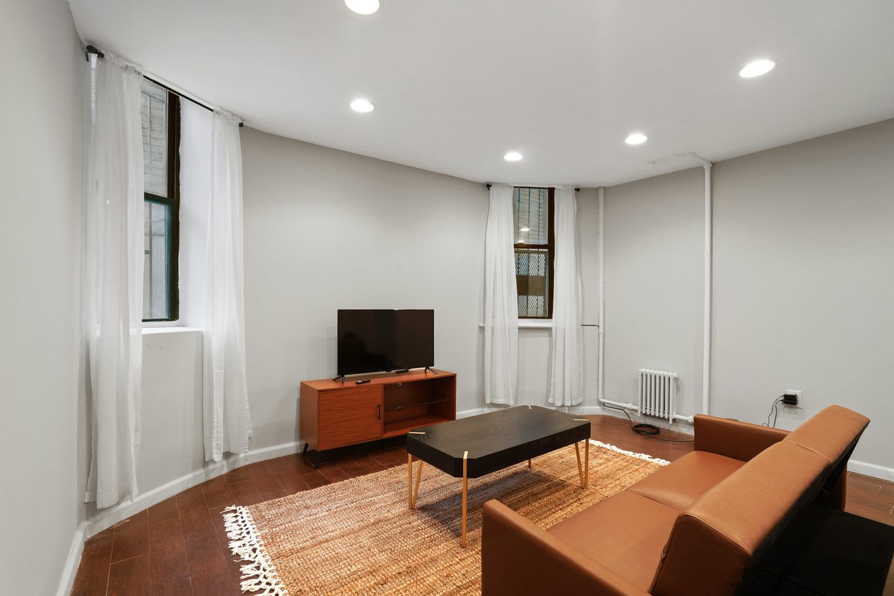 a room in Harlem photo 5