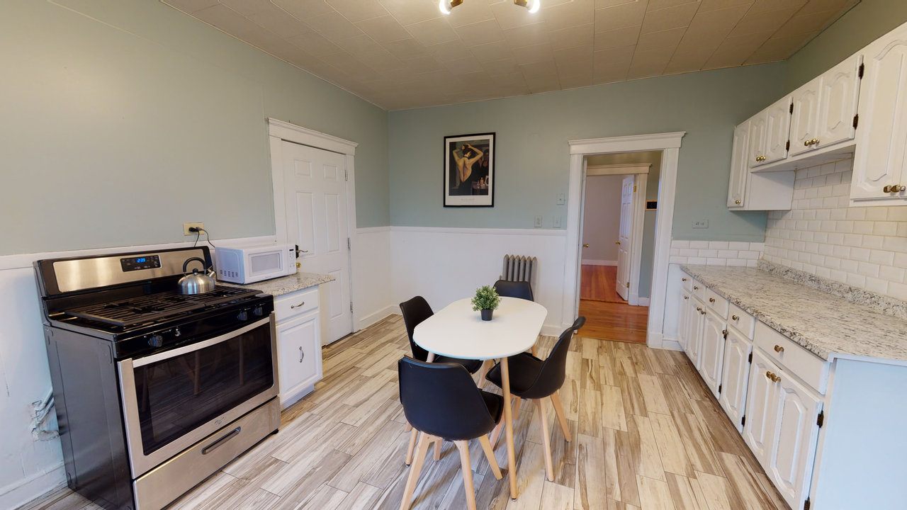 a room in Dorchester photo 9