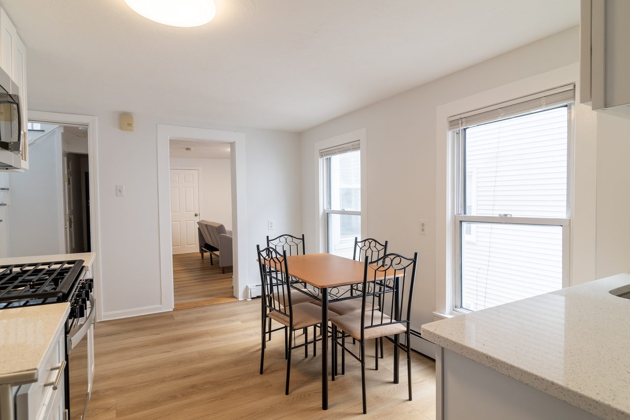 a room in East Cambridge photo 4