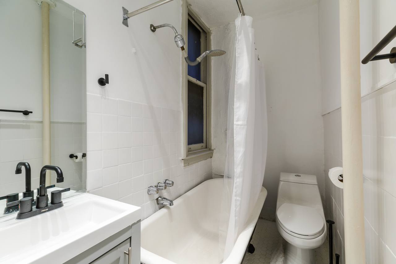 a room in Chelsea photo 6