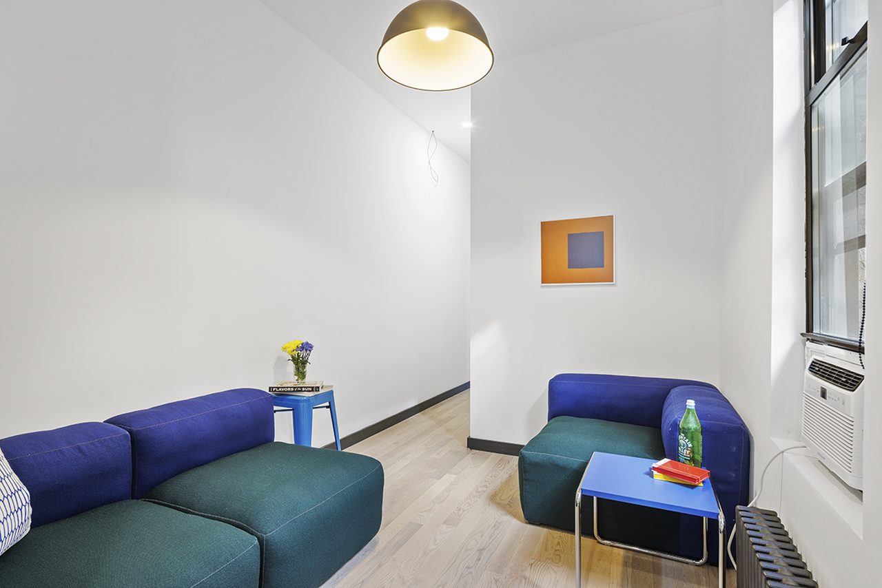 a room in Ridgewood photo 5