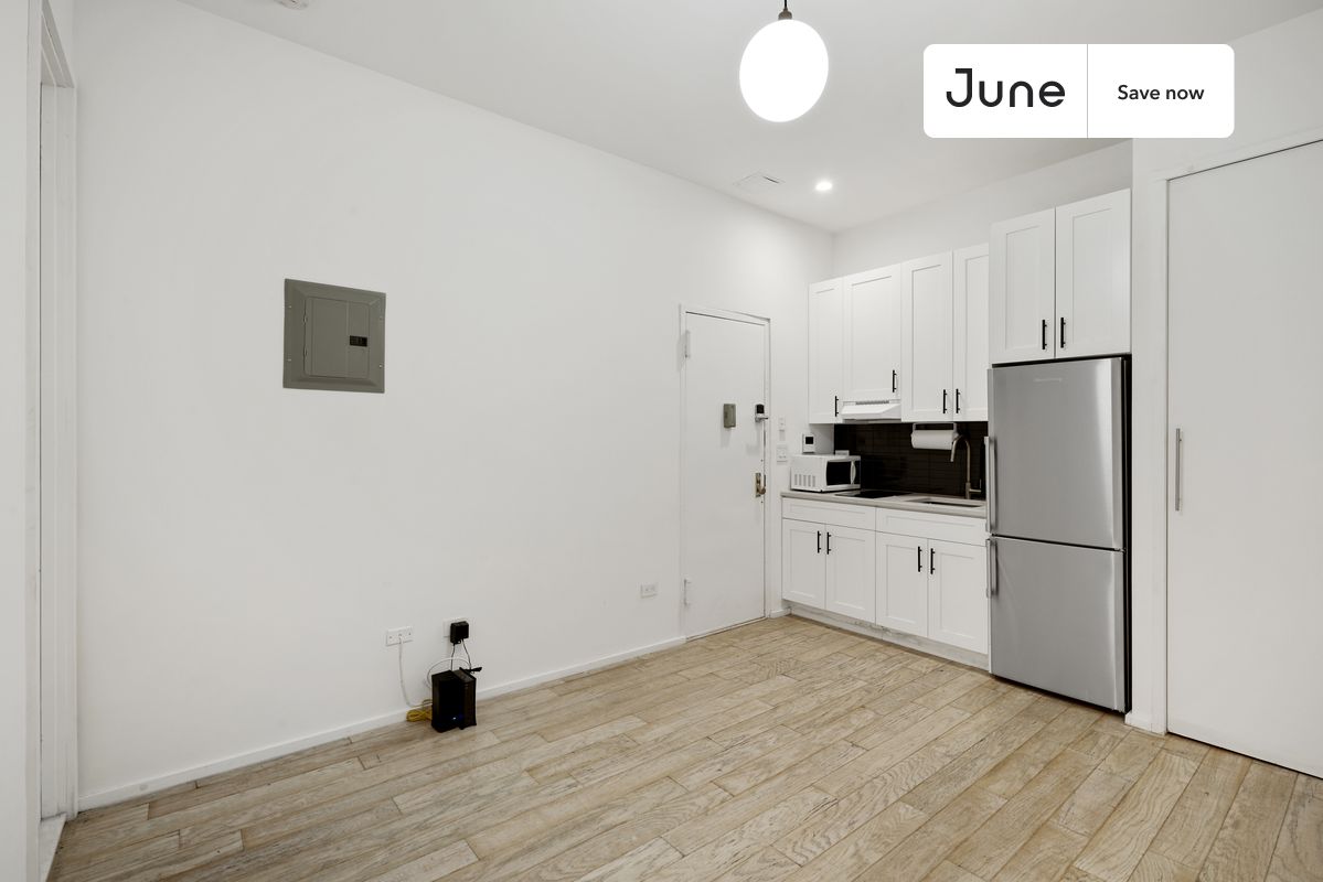 a room in Upper West Side photo 3