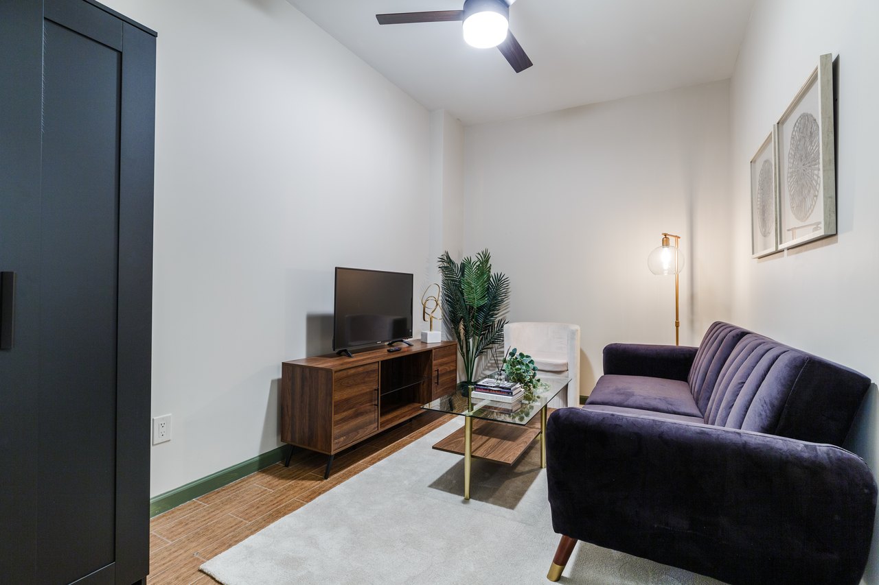 a room in Lower East Side photo 4