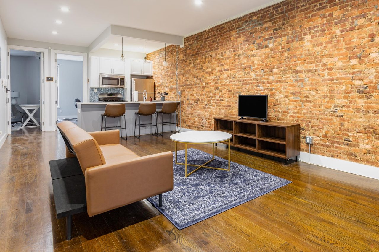 a room in Bushwick photo 9
