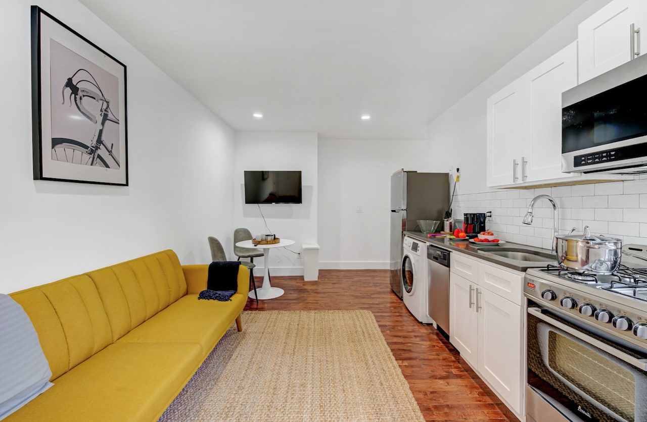 a room in Kensington photo 5