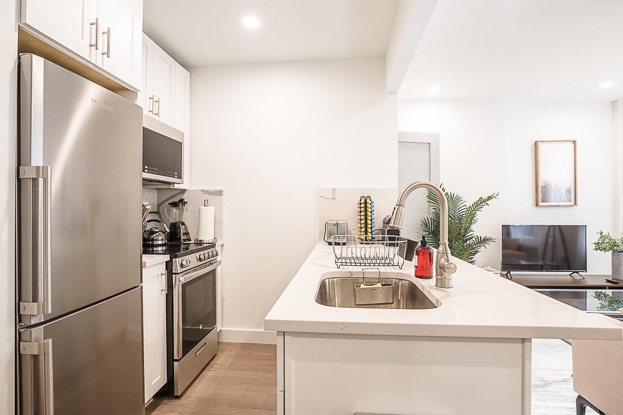 a room in Morningside Heights photo 6
