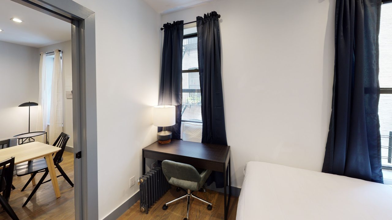 a room in Harlem photo 3