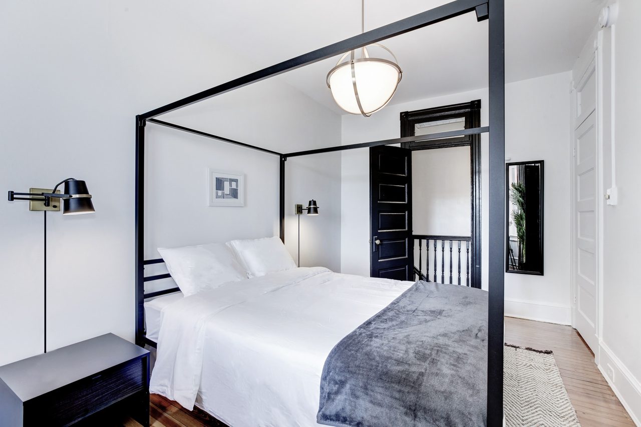 a room in Capitol Hill photo 3