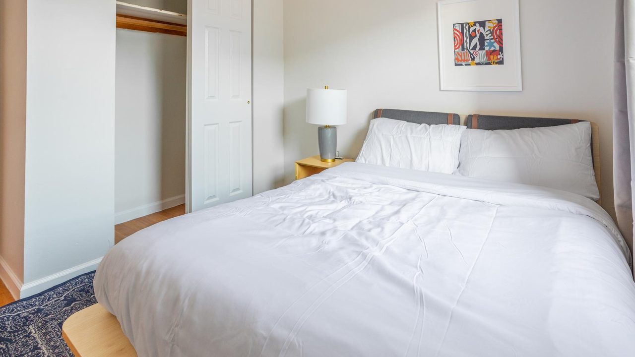 a room in Little Haiti photo 2