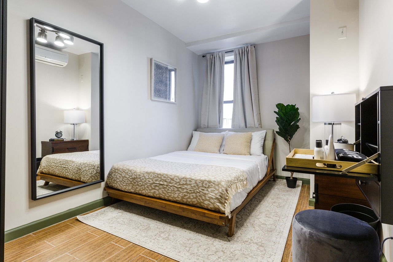 a room in Lower East Side