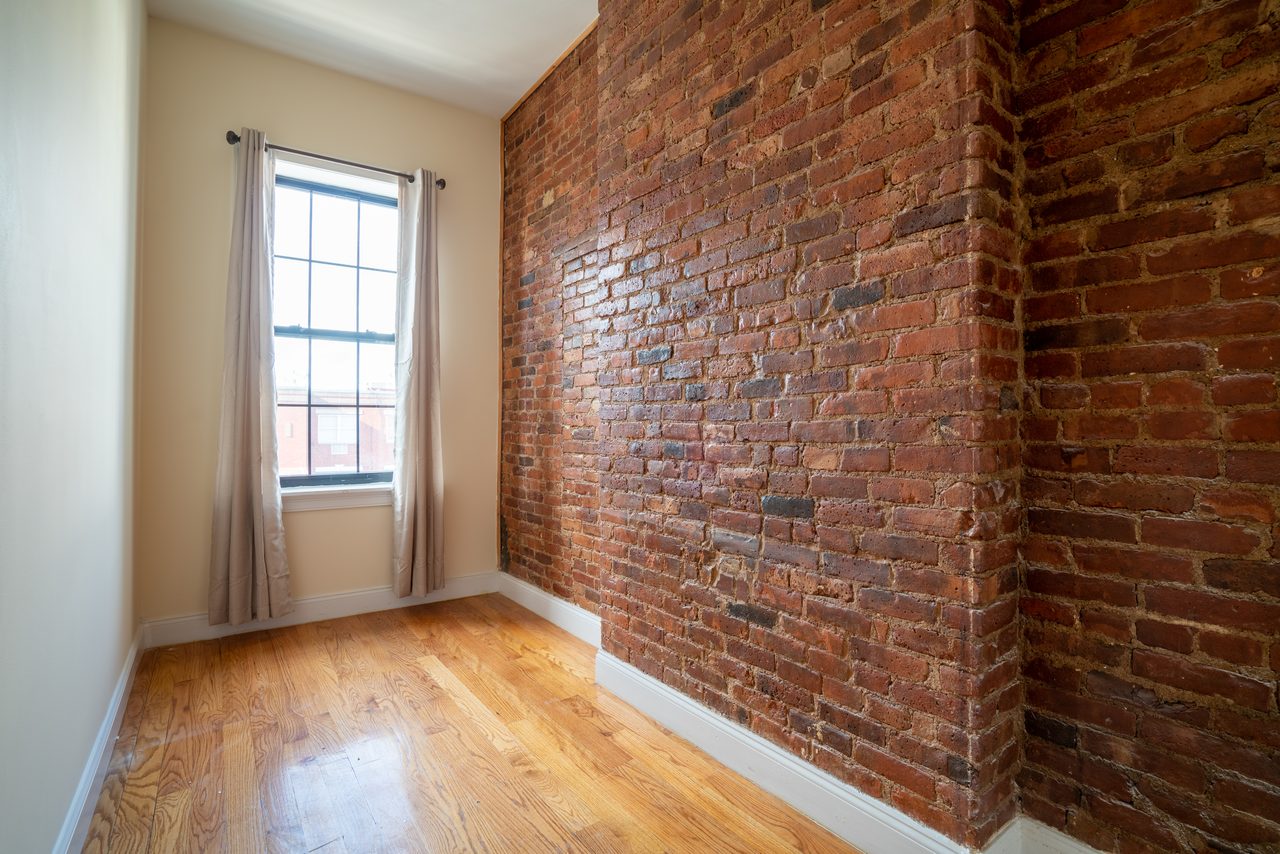 a room in Bushwick photo 2