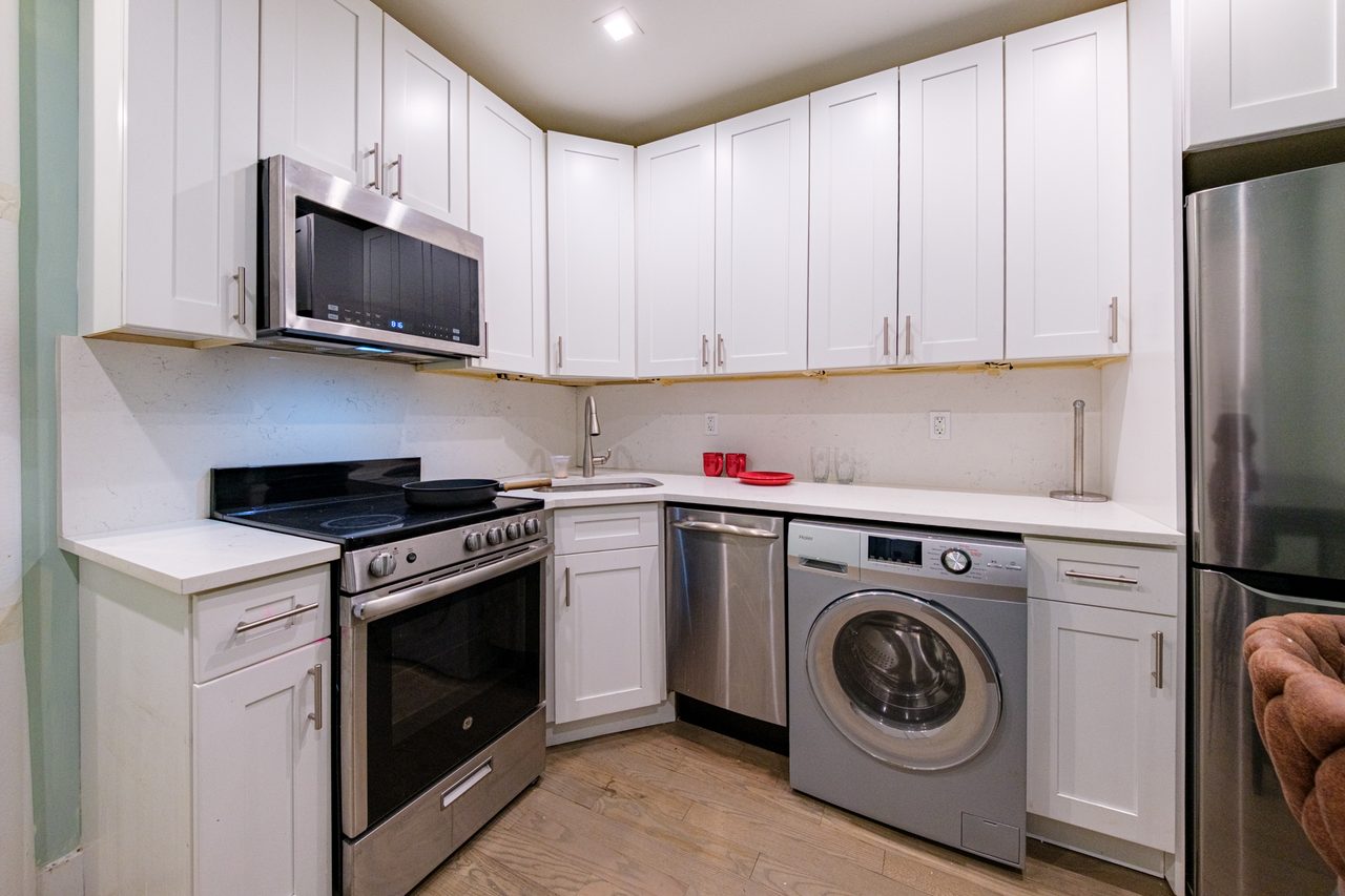 a room in East Harlem photo 2