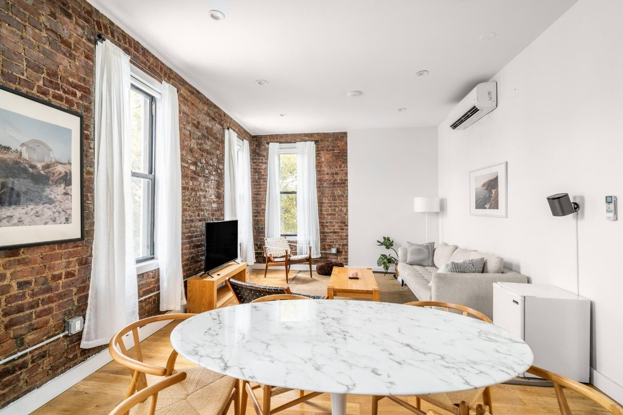 a room in Ridgewood photo 9
