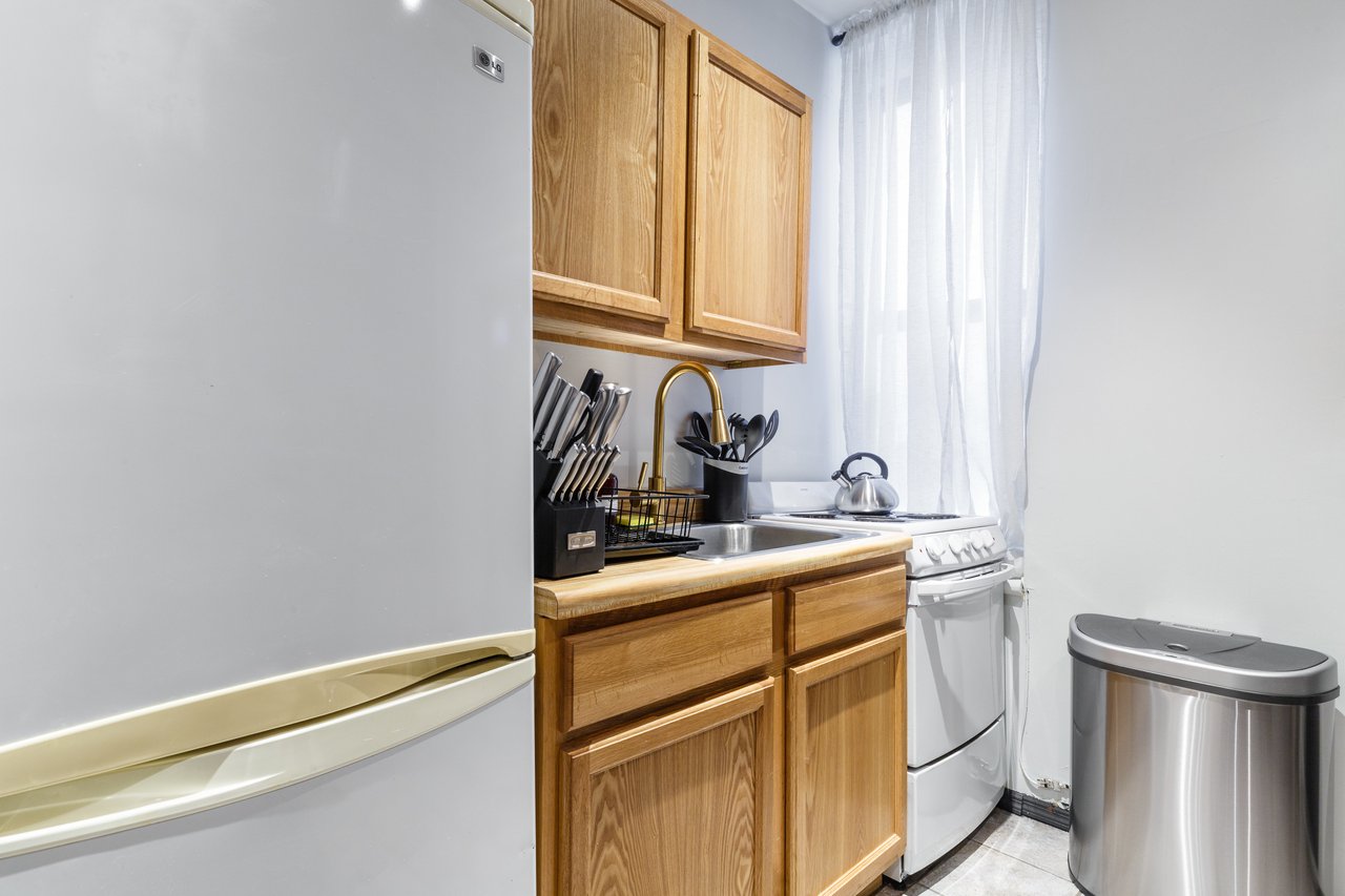 a room in Upper East Side photo 5