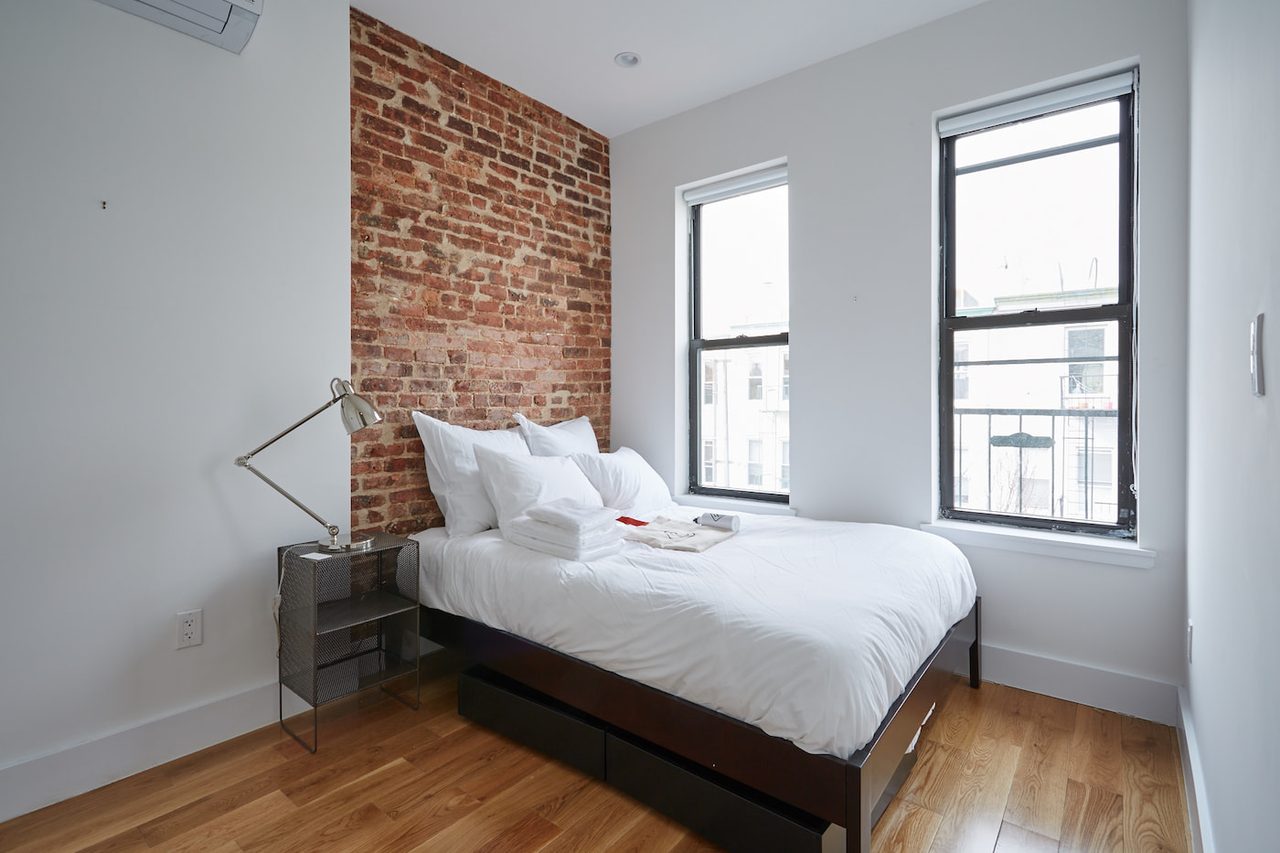 a room in Flushing photo 2