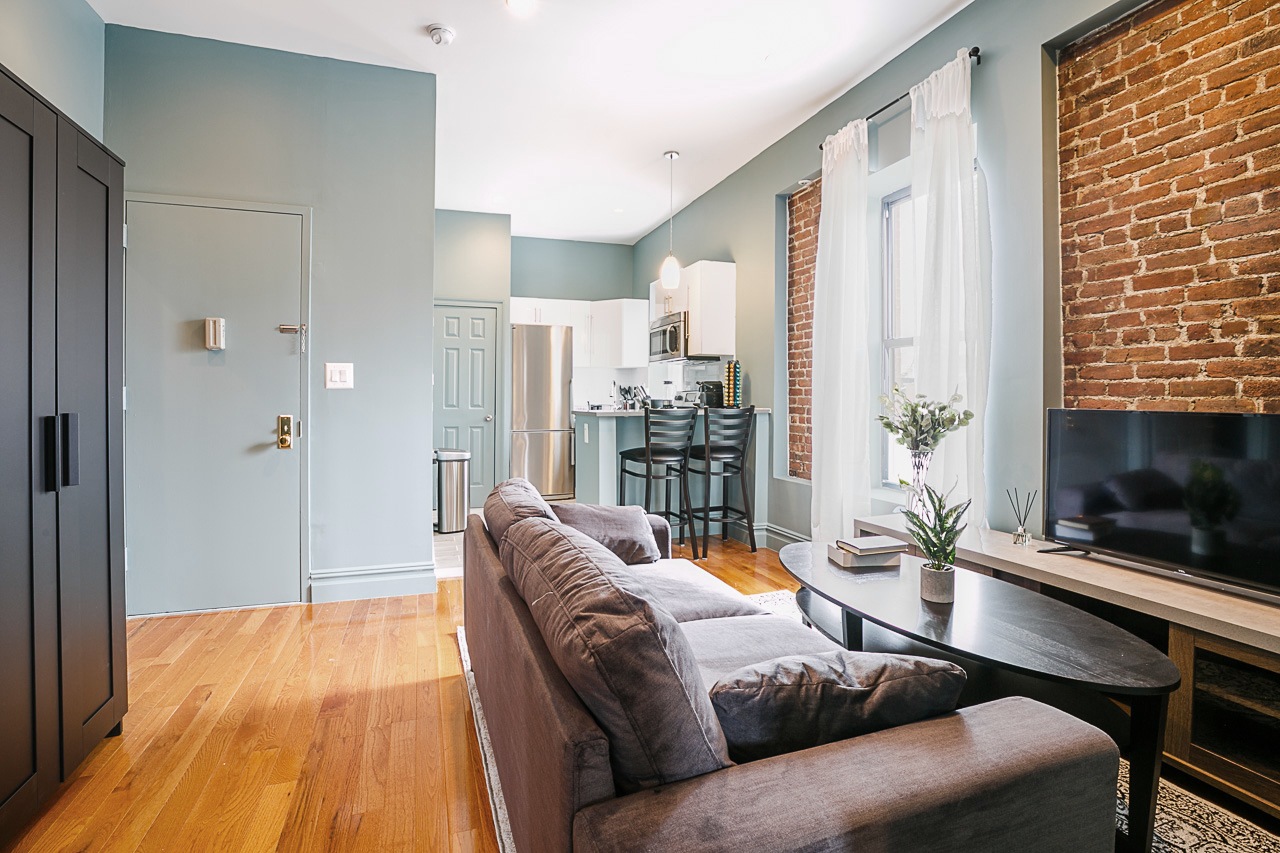 a room in Manhattan Valley photo 4