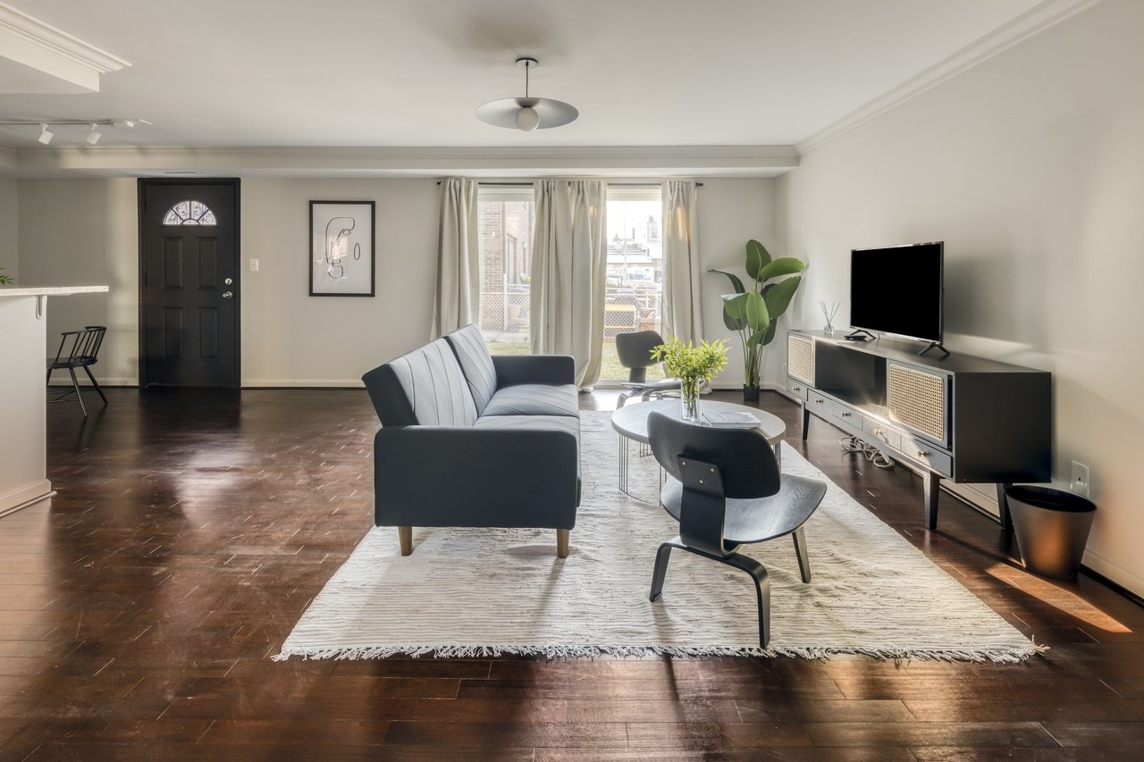 a room in H Street Corridor photo 4