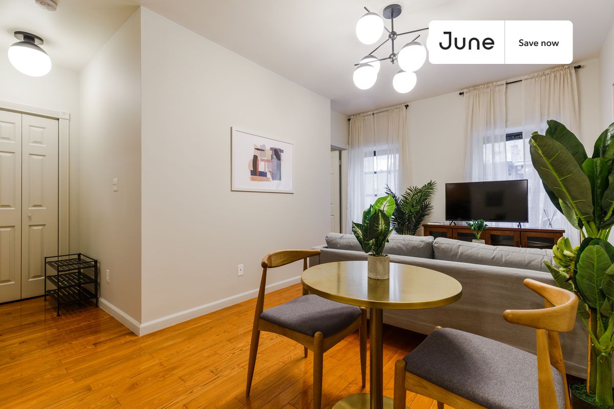 a room in Flatiron photo 4