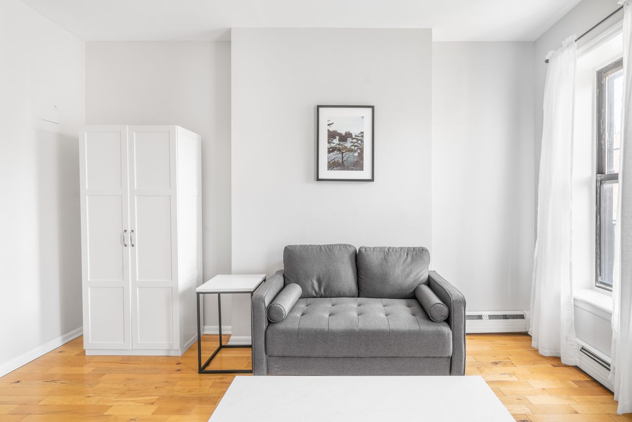 a room in Clinton Hill photo 7