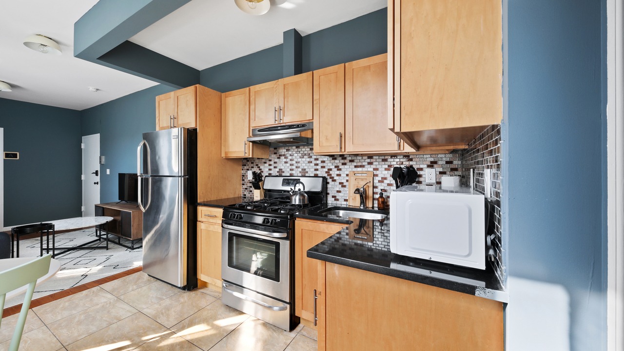 a room in East Harlem photo 4