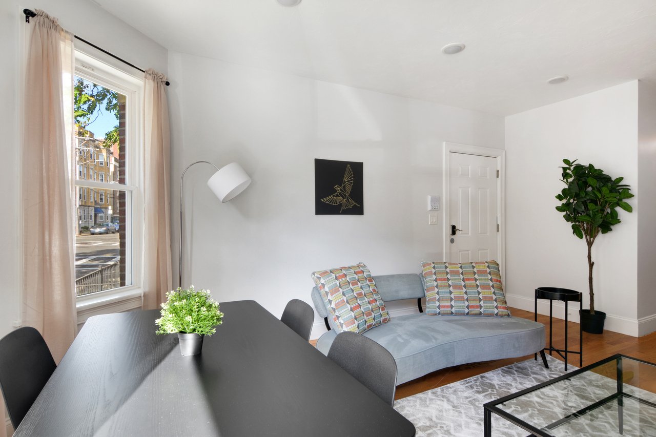 a room in Commonwealth photo 6