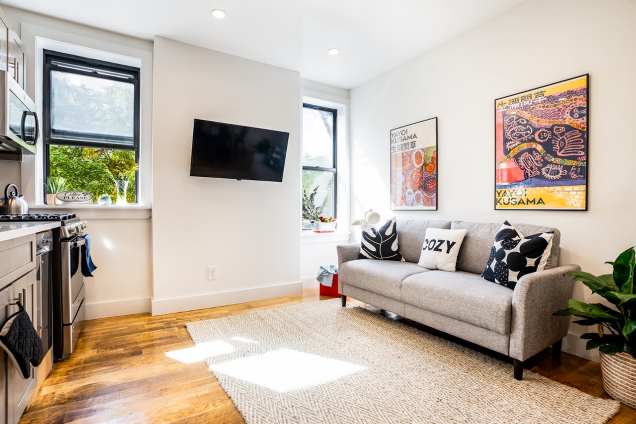 a room in Ridgewood photo 5