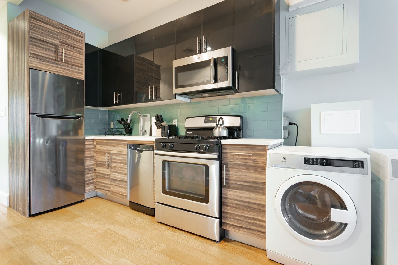 a room in Harlem photo 2