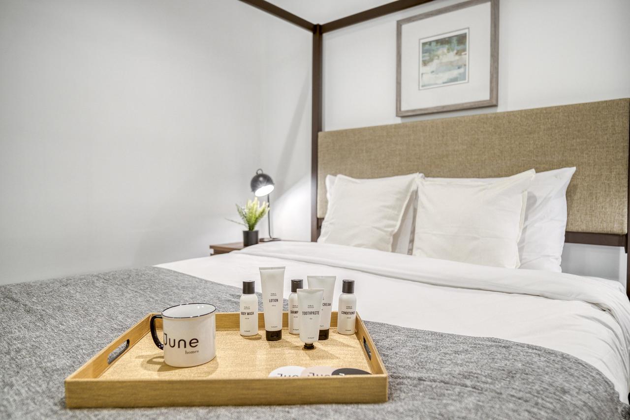 a room in Barney Circle photo 6